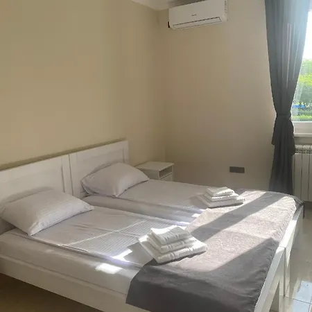 Eleonora * בלגרד